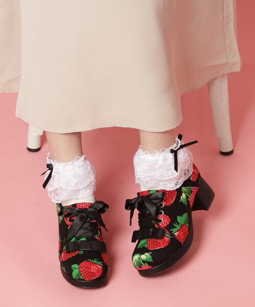 cs T&P(シーエスティーアンドピー)の「ガーリーリボンパンプス(パンプス・レディース・ブラック系8/ホワイト系2/ブラック系1/レッド系3・LL/L/M/S)」の11枚目の写真
