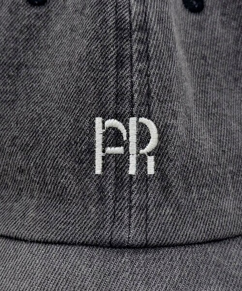 fredy emue（フレディエミュ）の「FR刺しゅうキャップ25（キャップ・レディース・チャコールグレー/ベージュ/ネイビー/ブラウン/レッド/ライトグリーン・FREE）」の13枚目の写真