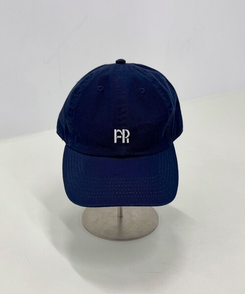 fredy emue（フレディエミュ）の「FR刺しゅうキャップ25（キャップ・レディース・チャコールグレー/ベージュ/ネイビー/ブラウン/レッド/ライトグリーン・FREE）」の14枚目の写真
