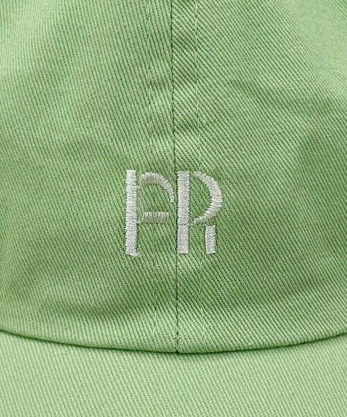 fredy emue（フレディエミュ）の「FR刺しゅうキャップ25（キャップ・レディース・チャコールグレー/ベージュ/ネイビー/ブラウン/レッド/ライトグリーン・FREE）」の17枚目の写真