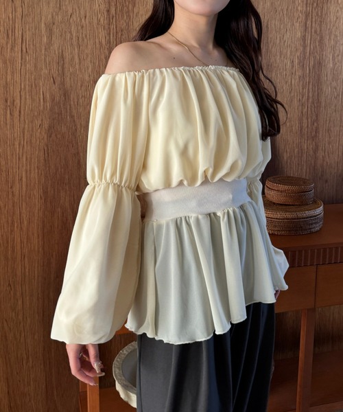 efill(エフィル)の「オフショル ボリューム シアー カジュアル ブラウス(シャツ/ブラウス・レディース・アイボリー/ラベンダー・FREE)」の7枚目の写真