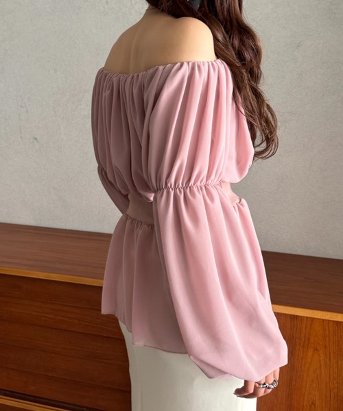 efill(エフィル)の「オフショル ボリューム シアー カジュアル ブラウス(シャツ/ブラウス・レディース・アイボリー/ラベンダー・FREE)」の5枚目の写真