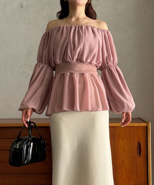 efill(エフィル)の「オフショル ボリューム シアー カジュアル ブラウス(シャツ/ブラウス・レディース・アイボリー/ラベンダー・FREE)」の22枚目の写真