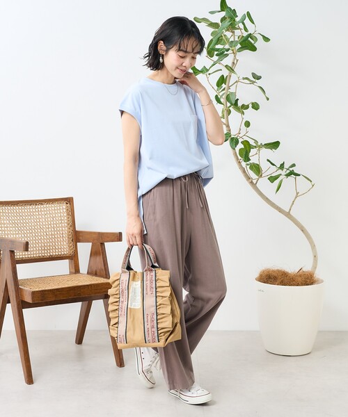 FREAK'S STORE(フリークスストア)の「<接触冷感/UV> AIRDRY HIGHCOOL フレンチスリーブTシャツ/エアドライ ハイクール フレンチスリーブTシャツ(Tシャツ/カットソー・レディース・ブラック/サックスブルー/ホワイト/ピンク/ベージュ・フリ-)」の8枚目の写真