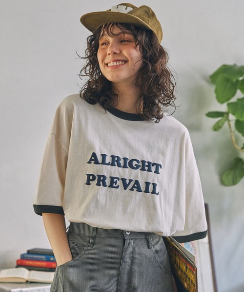 MONO-MART LADY'S(モノマートレディース)の「アソート メッセージ ロゴ グラフィック 半袖Tシャツ(Tシャツ/カットソー・レディース・チャコールグレー/アイボリー系/アイボリー/ネイビー/スミクロ・FREE)」の2枚目の写真
