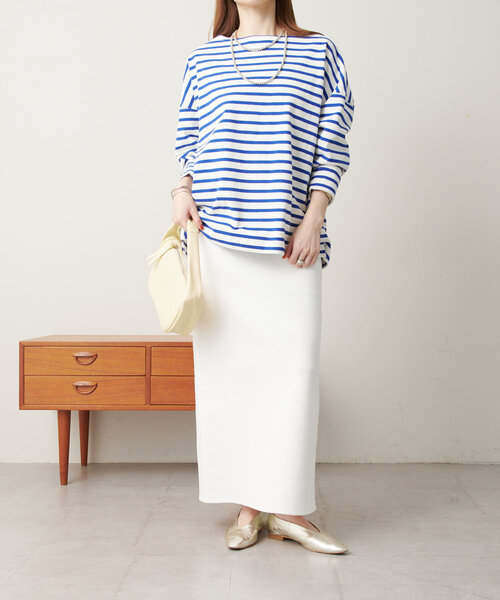 SHENERY（シーナリー）の「《美シルエット》《ストレッチ仕様》ポンチタイトスカート（スカート・レディース・ブラック/グレー/オフホワイト・38/36）」の4枚目の写真