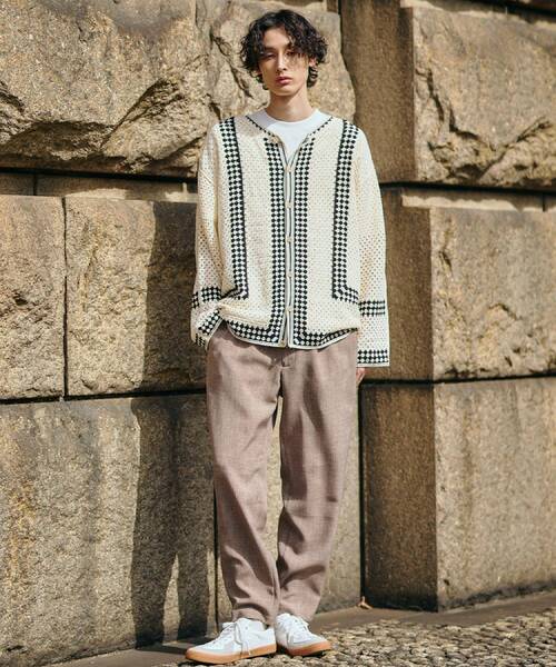 THE SHOP TK （ザ ショップ ティーケー ）の「クロシェ編み風ニットカーディガン（カーディガン/ボレロ・メンズ・アイボリー/ブラック・02/03）」の17枚目の写真