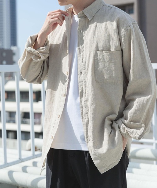 ITEMS URBANRESEARCH（アイテムズ アーバンリサーチ）の「『セットアップ対応』天然素材リネンコットンレギュラーカラーシャツ（シャツ/ブラウス・メンズ・アイボリー/チャコールグレー/ブラウン・MEDIUM/LARGE/X-LARGE）」の2枚目の写真