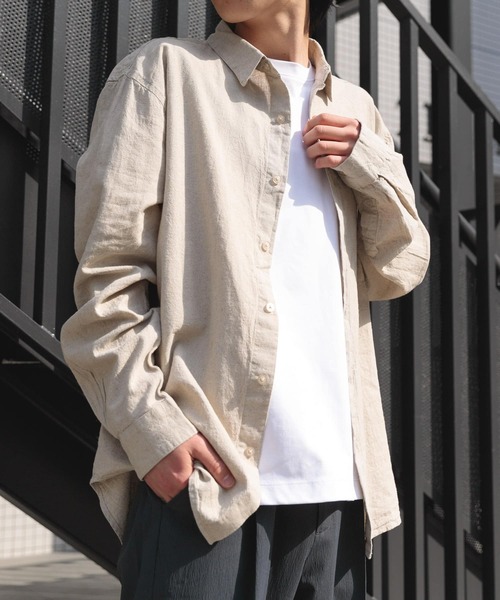 ITEMS URBANRESEARCH（アイテムズ アーバンリサーチ）の「『セットアップ対応』天然素材リネンコットンレギュラーカラーシャツ（シャツ/ブラウス・メンズ・アイボリー/チャコールグレー/ブラウン・MEDIUM/LARGE/X-LARGE）」の14枚目の写真