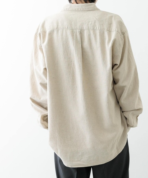 ITEMS URBANRESEARCH（アイテムズ アーバンリサーチ）の「『セットアップ対応』天然素材リネンコットンレギュラーカラーシャツ（シャツ/ブラウス・メンズ・アイボリー/チャコールグレー/ブラウン・MEDIUM/LARGE/X-LARGE）」の18枚目の写真