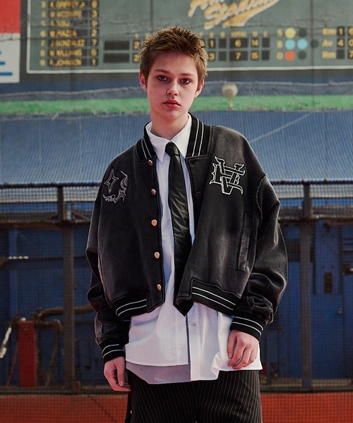 スタジャン グレー・バーガンディ エンブレム付き リバーシブル