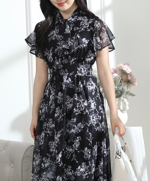 Lace Ladies(レースレディース)の「花柄 ボウタイリボン フレア袖 ティアード ワンピース(ワンピース・レディース・ブルーグレー/ブラック/アイボリー・S/FREE)」の10枚目の写真