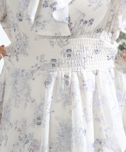 Lace Ladies(レースレディース)の「花柄 ボウタイリボン フレア袖 ティアード ワンピース(ワンピース・レディース・ブルーグレー/ブラック/アイボリー・S/FREE)」の22枚目の写真