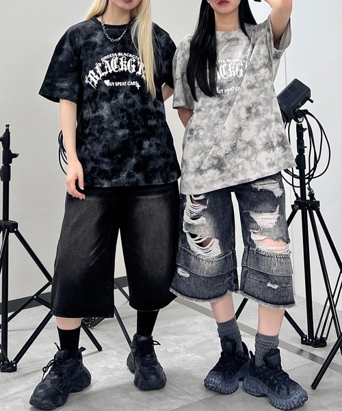 Figments(フィグメンツ)の「ゴシックロゴタイダイビッグT(Tシャツ/カットソー・レディース・ブラック/グレー・FREE)」の8枚目の写真