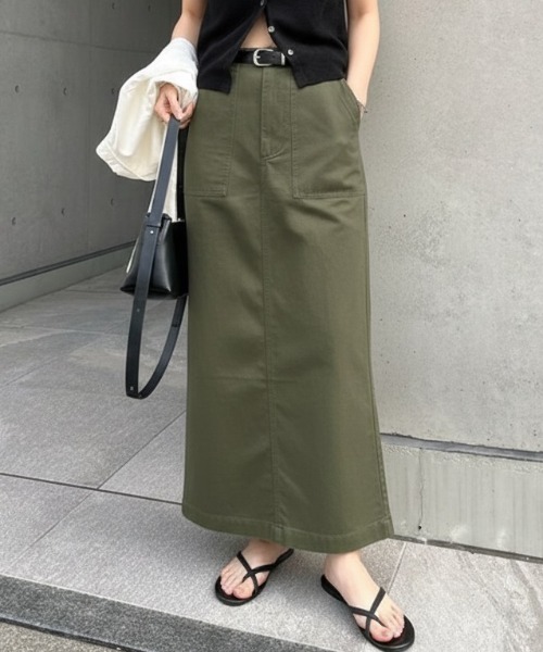 UNDOVE(アンドゥーブ)の「〈UNDOVE〉【UVカット/はっ水/ストレッチ/ペンシルスカート/タイトスカート/スリット入り/ポケット有/カジュアル】ハイウエストベイカースカート(スカート・レディース・カーキ/ブラック・MEDIUM/LARGE/X-LARGE)」の1枚目の写真