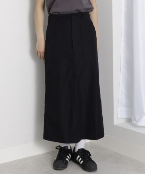 UNDOVE(アンドゥーブ)の「〈UNDOVE〉【UVカット/はっ水/ストレッチ/ペンシルスカート/タイトスカート/スリット入り/ポケット有/カジュアル】ハイウエストベイカースカート(スカート・レディース・カーキ/ブラック・MEDIUM/LARGE/X-LARGE)」の17枚目の写真