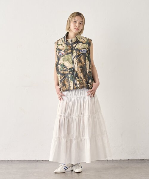 WHO'S WHO gallery(フーズフーギャラリー)の「【UNISEX/ユニセックス】COOPER FACTワッペンジップベスト(ベスト・レディース・ブラック/ブラウン系その他/チャコールグレー/ブラウン・FREE)」の12枚目の写真