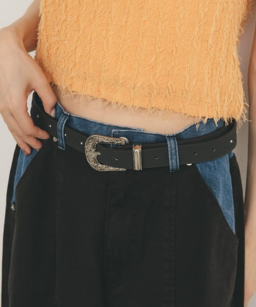 KBF（ケイビーエフ）の「コンチョベルト（ベルト・レディース・ブラック/ブラウン・ONE）」の2枚目の写真