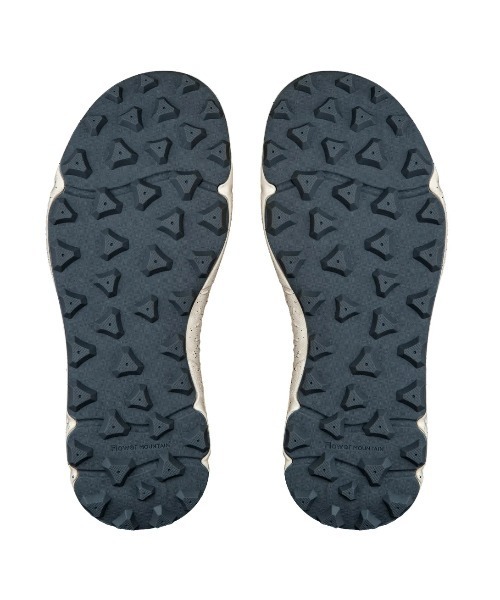 go slow caravan（ゴースローキャラバン）の「Flower MOUNTAIN/フラワーマウンテン　PUMA PUNKU LITE（サンダル・メンズ・グレー/ライトベージュ・23cm/23.5cm/24cm/24.5cm/26cm/26.5cm/27.5cm）」の13枚目の写真