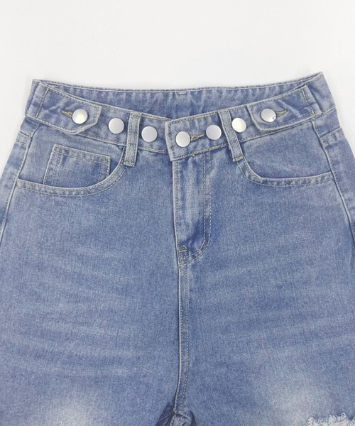 DAY CLOSET(デイ クローゼット)の「レディース ウエスト調節可能ダメージウォッシュ加工デニムパンツ(デニムパンツ・レディース・ブルー/ブラック・2XL/XL/M/S/L)」の6枚目の写真