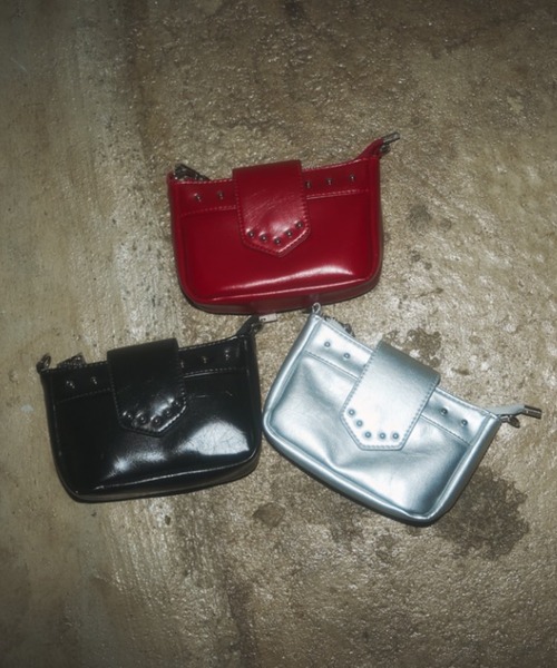 BLONDEY（ブロンディ）の「スタッズ2wayミニバッグ（ショルダーバッグ・レディース・レッド/シルバー/ブラック・FREE）」の5枚目の写真