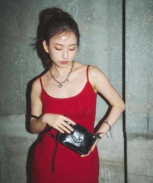 BLONDEY（ブロンディ）の「スタッズ2wayミニバッグ（ショルダーバッグ・レディース・レッド/シルバー/ブラック・FREE）」の7枚目の写真