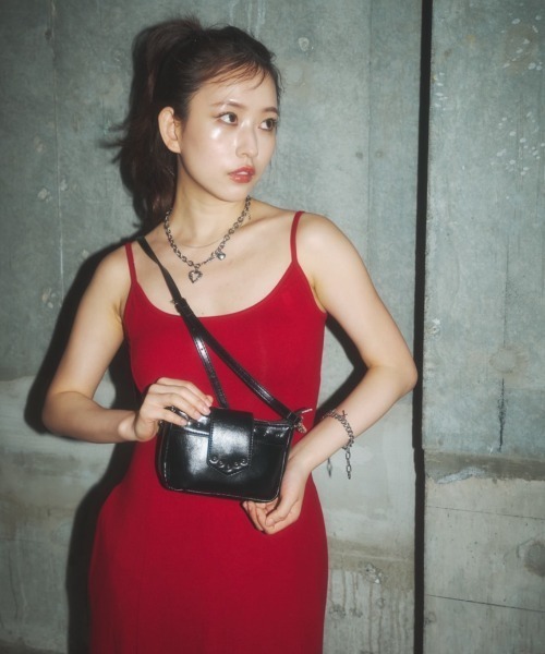 BLONDEY（ブロンディ）の「スタッズ2wayミニバッグ（ショルダーバッグ・レディース・レッド/シルバー/ブラック・FREE）」の9枚目の写真