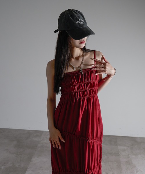 apres jour mignon（アプレジュールミニョン）の「シャーリングキャミワンピース【ZOZOTOWN限定アイテム】（ワンピース・レディース・レッド/ネイビー/オフホワイト・SMALL/X-LARGE/MEDIUM）」の9枚目の写真