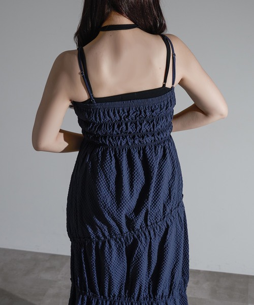 apres jour mignon（アプレジュールミニョン）の「シャーリングキャミワンピース【ZOZOTOWN限定アイテム】（ワンピース・レディース・レッド/ネイビー/オフホワイト・SMALL/X-LARGE/MEDIUM）」の16枚目の写真