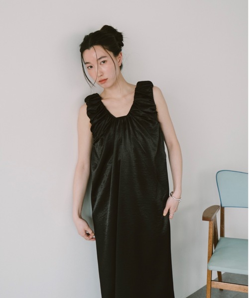 *Vince.* サテンワンピース ドレス VINCE ヴィンス フィットサテンスリップ カジュアル ドレス