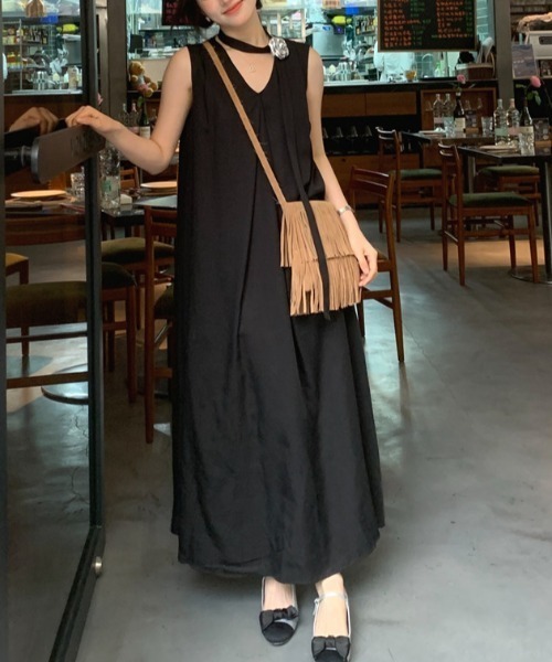 FREE STYLISTS(フリー スタイリスト)の「YUGA_YGMC V-neck A-line dress(ワンピース・レディース・ベージュ/ブラック/オフホワイト・FREE)」の21枚目の写真