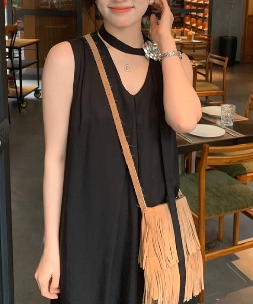 FREE STYLISTS(フリー スタイリスト)の「YUGA_YGMC V-neck A-line dress(ワンピース・レディース・ベージュ/ブラック/オフホワイト・FREE)」の20枚目の写真