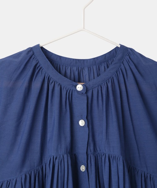 ROPE' PICNIC（ロペピクニック）の「【KIDS/キッズ】コットンボイルギャザーブラウス/リンクコーデ（シャツ/ブラウス・キッズ・ブラック/オフホワイト/ブルー・S/M/L）」の7枚目の写真