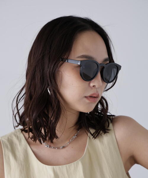 FREE'S MART（フリーズマート）の「ソリッドサングラス（サングラス・レディース・ブラウン系その他/ベージュ/ブラック・ﾌﾘ-）」の9枚目の写真