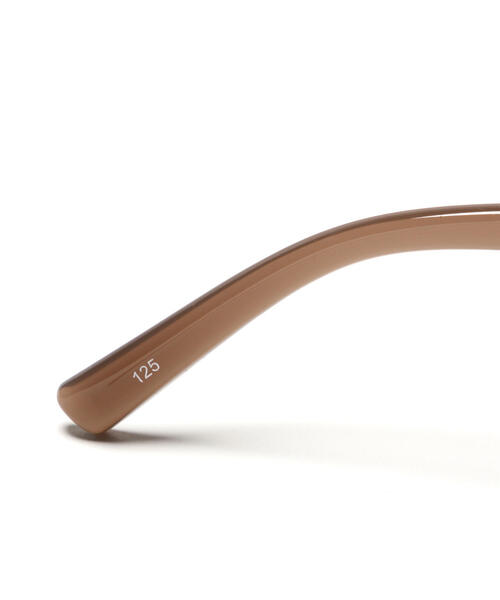 FREE'S MART（フリーズマート）の「ソリッドサングラス（サングラス・レディース・ブラウン系その他/ベージュ/ブラック・ﾌﾘ-）」の12枚目の写真