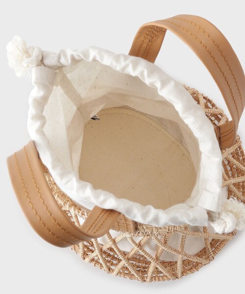 GALLEST(ギャレスト)の「天然草ラウンドかごバッグ(ハンドバッグ・レディース・ブラック/オフホワイト・00)」の8枚目の写真