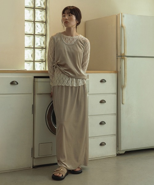 SALON adam et rope'（サロン アダム エ ロペ）の「トリアセベロア前後2WAYノースリーブ/タンクトップ / セットアップ対応（タンクトップ・レディース・ベージュ/ブラック・FREE）」の22枚目の写真