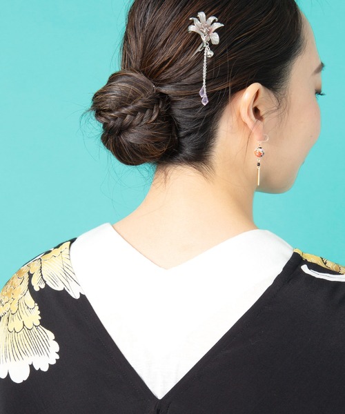 カヤ(カヤ)の「【カヤ】百合ひらき簪(その他ヘアアクセサリー・レディース・パープル/ホワイト・FREE)」の5枚目の写真