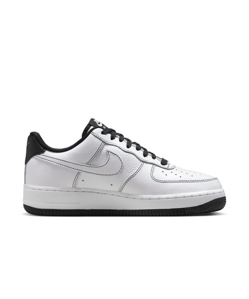 NIKE(ナイキ)の「NIKE ナイキ W AIR FORCE 1 '07 MINI JEWEL ウィメンズ エア フォース 1 '07 ミニ ジュエル WIB6543 101WHT/BLK(スニーカー・メンズ・ホワイト・22.5cm/23.0cm/23.5cm/24.0cm/24.5cm/25.0cm/25.5cm/26.0cm/26.5cm/27.0cm/27.5cm/28.0cm/28.5cm/29.0cm/22.0cm)」の6枚目の写真