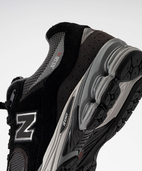 417 EDIFICE(フォーワンセブンエディフィス)の「New Balance / ニューバランス 2002R(スニーカー・メンズ・ブラック系その他/ブラック・26cm/27cm/28cm/26.5cm/27.5cm)」の6枚目の写真