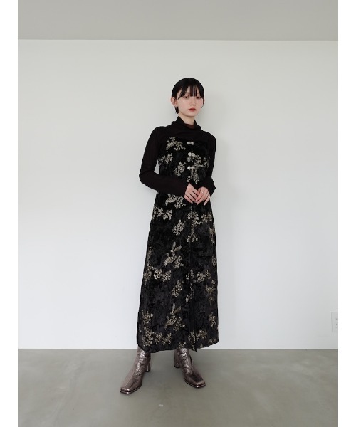 Velour Embroidery Layered Dress（ワンピース）｜sahara