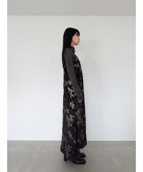 Velour Embroidery Layered Dress（ワンピース）｜sahara
