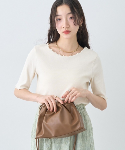 earth music&ecology（アースミュージックアンドエコロジー）の「リブメロープルオーバー（Tシャツ/カットソー・レディース・ブラック/ブラウン/ピンク/アイボリー・S/M）」の2枚目の写真