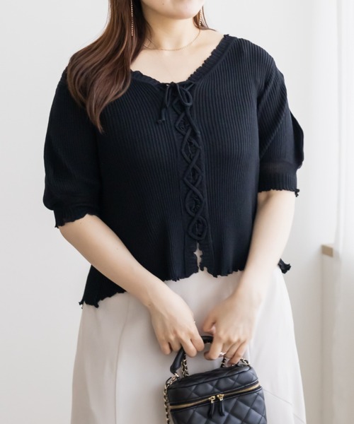CLETTE(クレット)の「レースアップデザイン半袖ニット(ニット/セーター・レディース・ブラック/ラベンダー/ピンク・4L/3L/LL)」の5枚目の写真