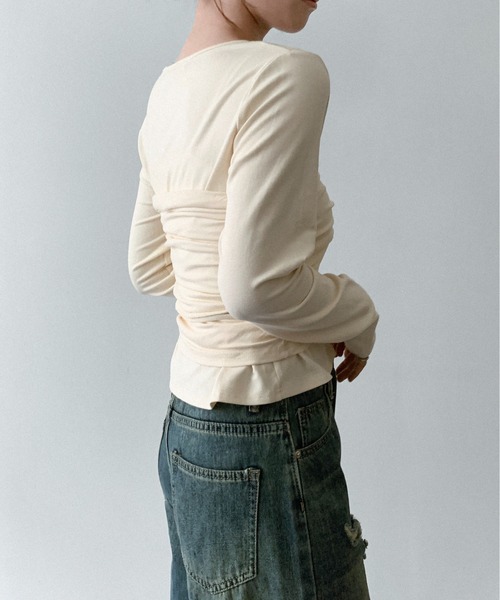 on:nue（オンニュ）の「【on:nue】[お気に入り登録数3,000突破！][着用動画あり！/3way/2点セット] ドローストリングリブカットソーアンサンブル（Tシャツ/カットソー・レディース・ブラック/アイボリー/グレー・FREE）」の18枚目の写真