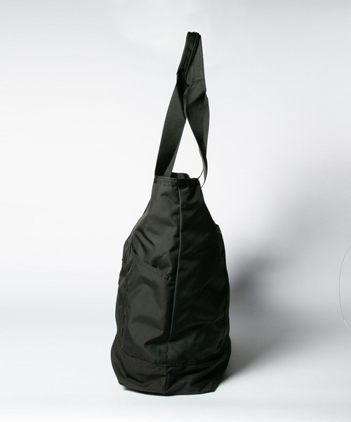 GREGORY（グレゴリー）の「GREGORY MIGHTY TOTE V2 グレゴリー  マイティー トートバッグ（トートバッグ・メンズ・ブラック・FREE）」の7枚目の写真