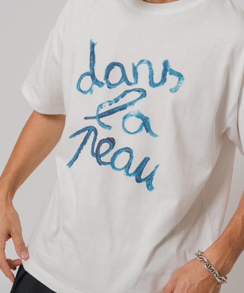 EDIFICE(エディフィス)の「Vin de France 別注 Tシャツ(Tシャツ/カットソー・メンズ・ホワイト/チャコールグレー/スカイブルー/ブラック/ホワイト×ホワイト/ホワイト系その他・MEDIUM/LARGE)」の16枚目の写真