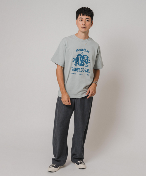 EDIFICE(エディフィス)の「Vin de France 別注 Tシャツ(Tシャツ/カットソー・メンズ・ホワイト/チャコールグレー/スカイブルー/ブラック/ホワイト×ホワイト/ホワイト系その他・MEDIUM/LARGE)」の19枚目の写真