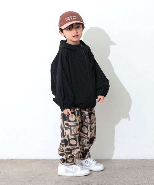Ocean&Ground（オーシャン&グラウンド）の「ｿｳｶﾞﾗﾌﾟﾘﾝﾄﾀｯｸﾜｲﾄﾞﾊﾟﾝﾂ（その他パンツ・キッズ・ベージュ/ブラック・140/130/120/110/100/90）」の17枚目の写真