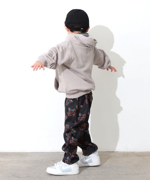 Ocean&Ground（オーシャン&グラウンド）の「ｿｳｶﾞﾗﾌﾟﾘﾝﾄﾀｯｸﾜｲﾄﾞﾊﾟﾝﾂ（その他パンツ・キッズ・ベージュ/ブラック・140/130/120/110/100/90）」の18枚目の写真